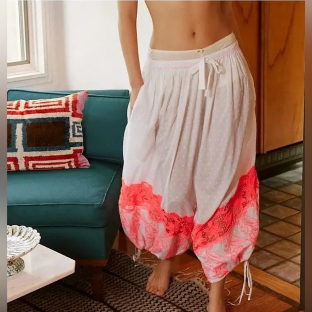 Free People Intimately Day Glow Joggers in White/Neon Pink Combo~Size Large~NWT - Picture 3 of 15